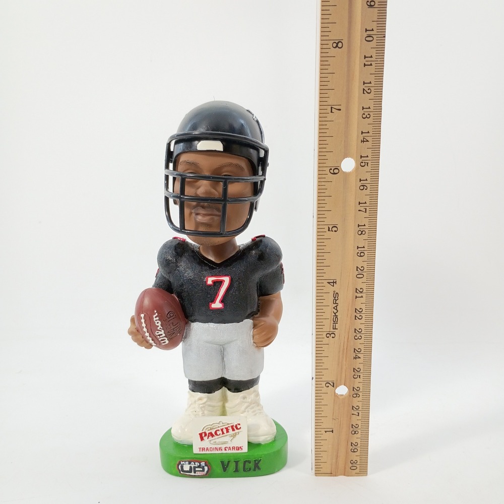 Vintage 2002 Michael Vick Atlanta Falcons Pacific Heads Up Bobblehead NFL Figure - Picture 2 of 8